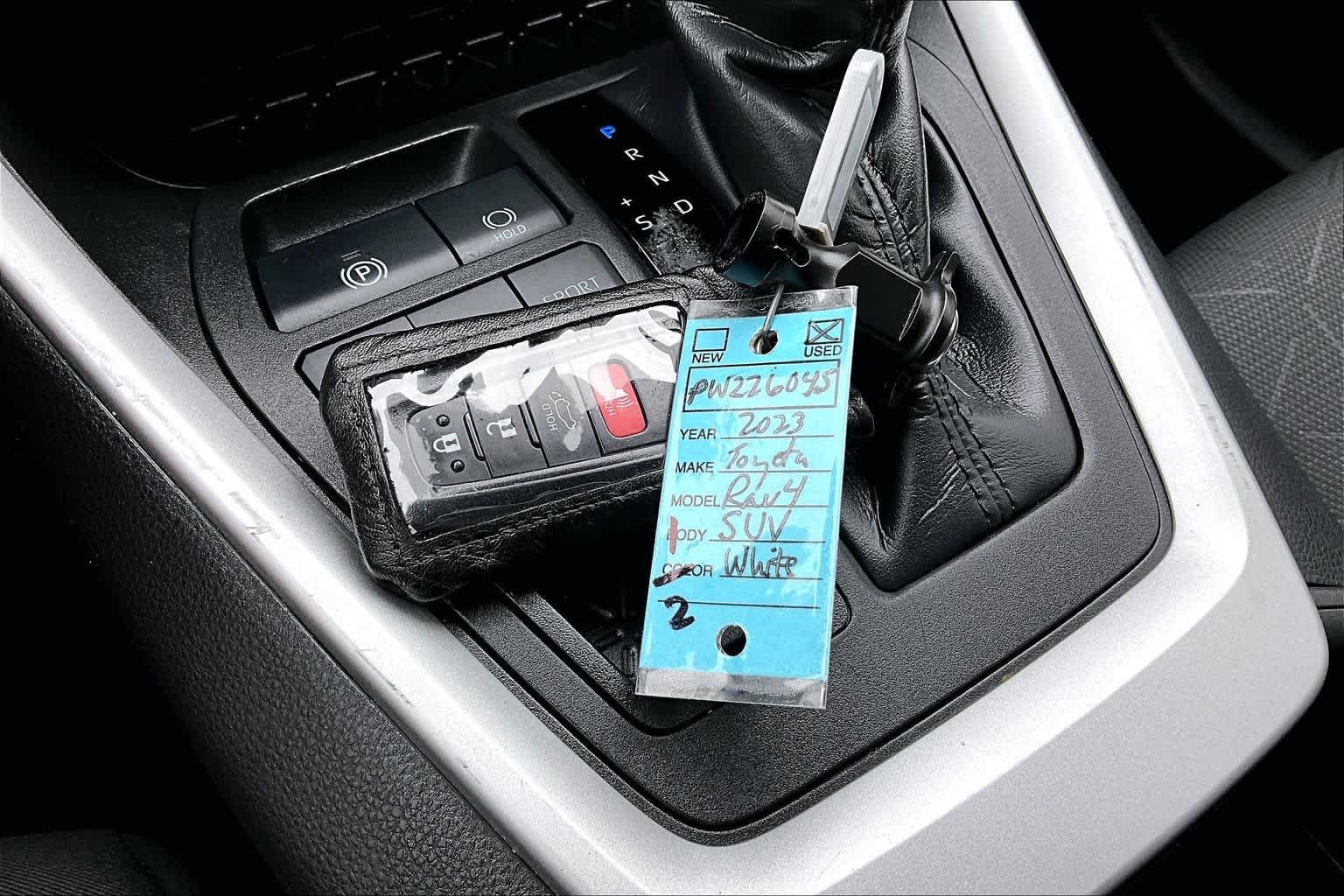 Used 2023 Toyota RAV4 XLE w/ Convenience Package FWD image 15