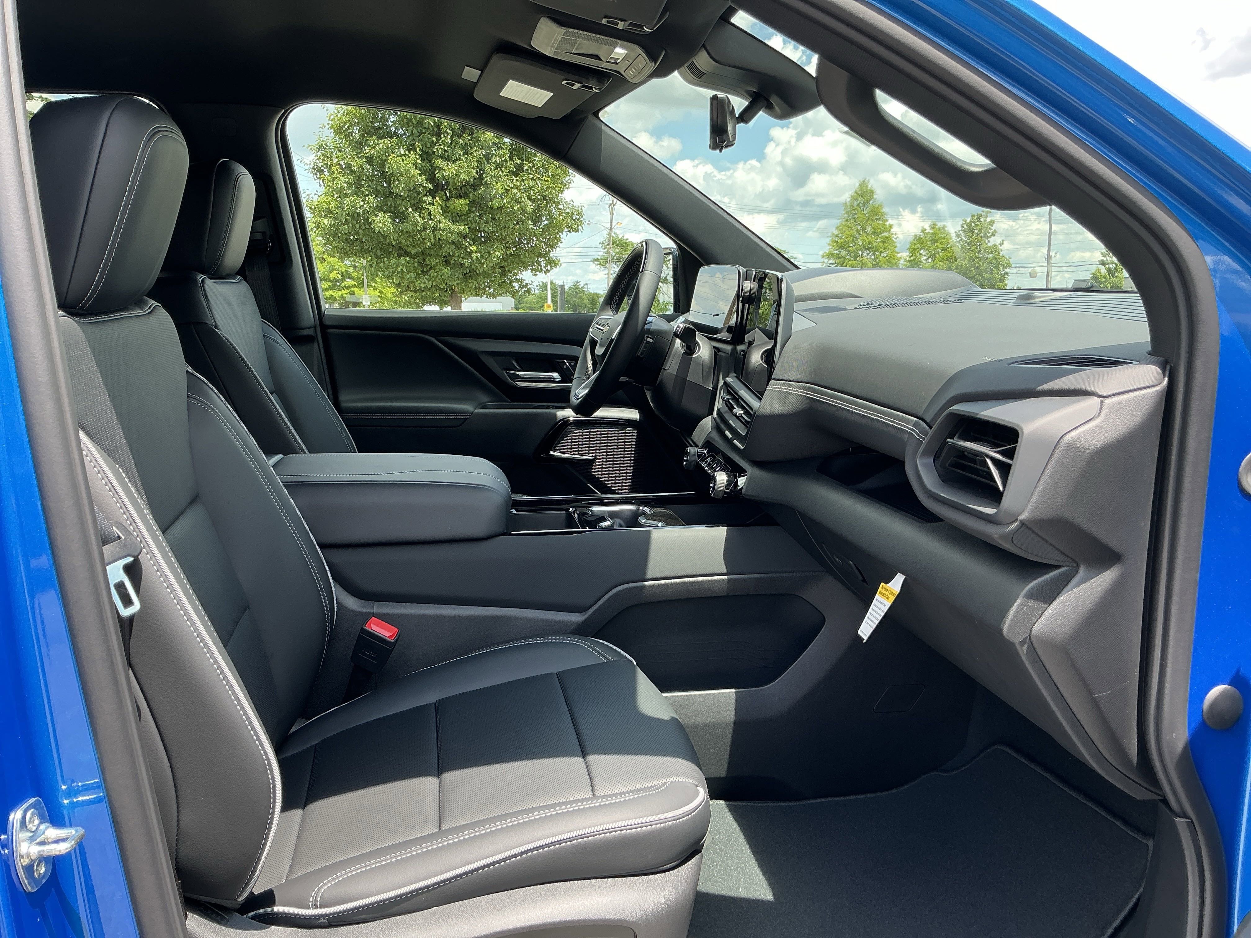 New 2026 Chevrolet Silverado EV LT w/ Premium Package image 23