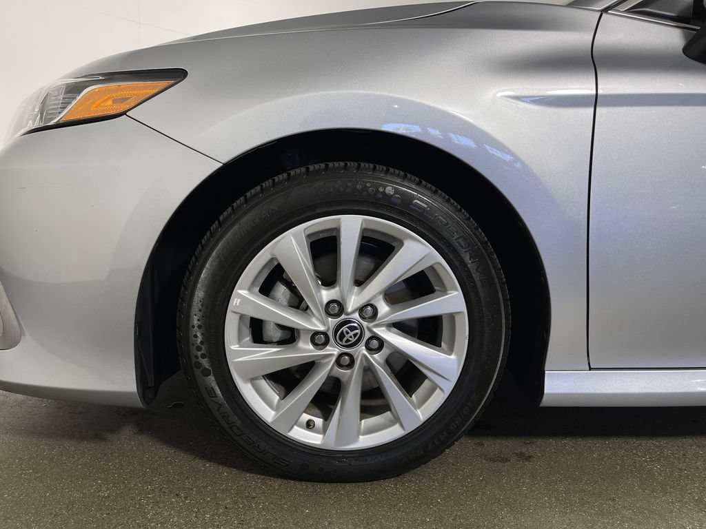 Used 2024 Toyota Camry LE FWD image 11