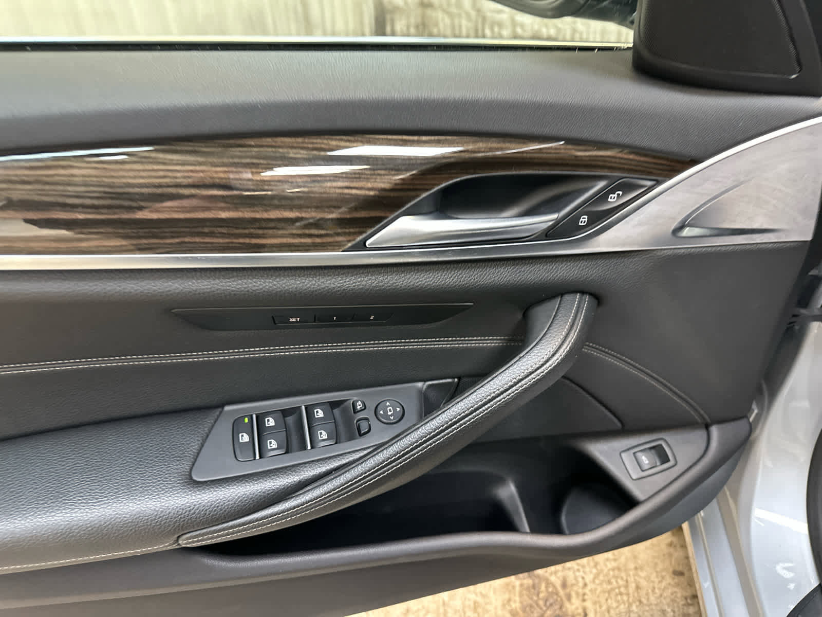 Used 2019 BMW 530i xDrive w/ Convenience Package image 26