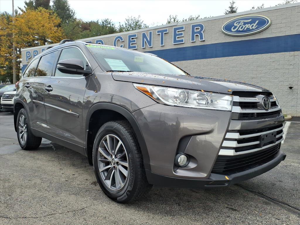 Used 2019 Toyota Highlander XLE
