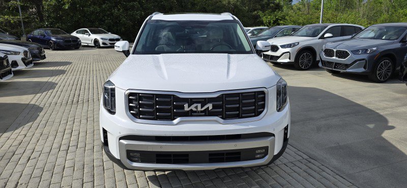 Used 2023 Kia Telluride SX AWD/4WD image 2