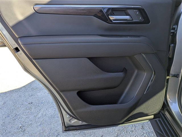 New 2026 Chevrolet Tahoe LS image 24