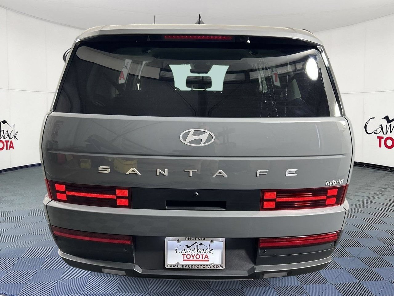 Used 2026 Hyundai Santa Fe SE FWD image 6
