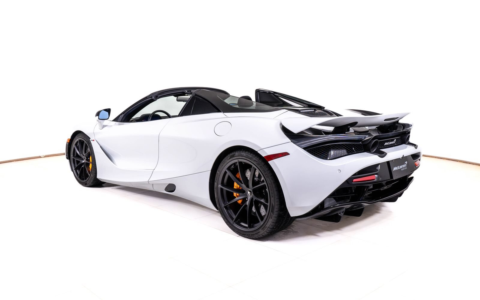 Used 2021 McLaren 720S Performance RWD image 5