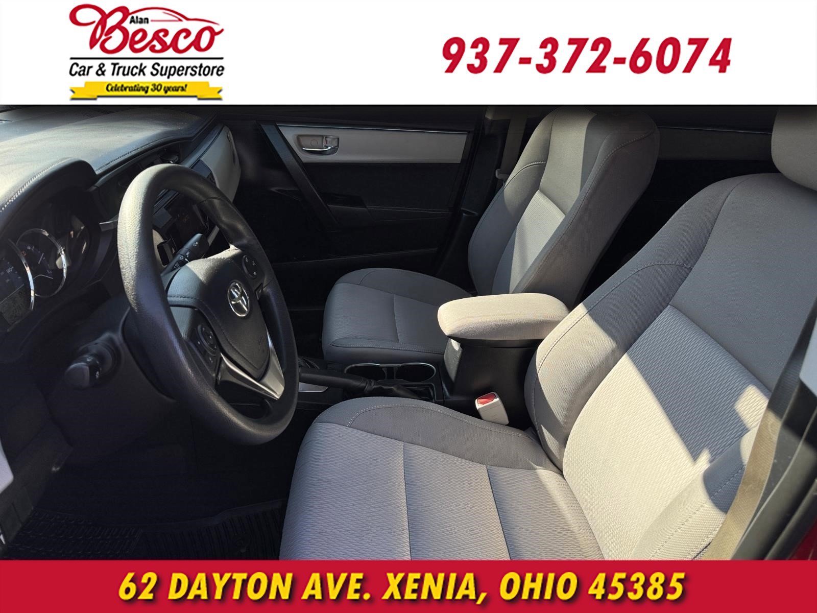 Used 2015 Toyota Corolla LE FWD image 10