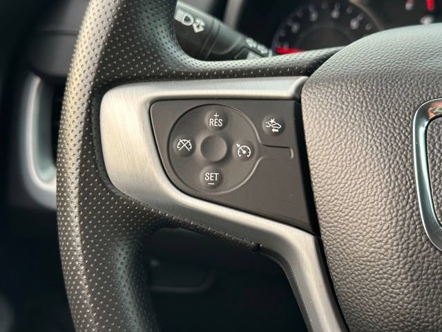 Used 2024 GMC Terrain SLE AWD/4WD image 39