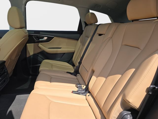 Used 2024 Audi Q7 3.0T Premium Plus AWD/4WD image 18