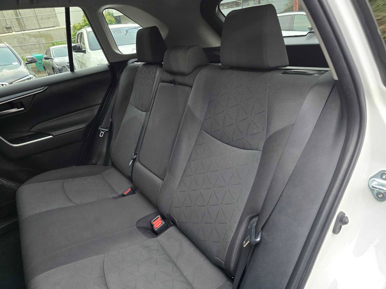 Used 2024 Toyota RAV4 XLE image 17