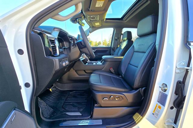 New 2026 GMC Sierra 3500 Denali w/ Denali Reserve Package image 12