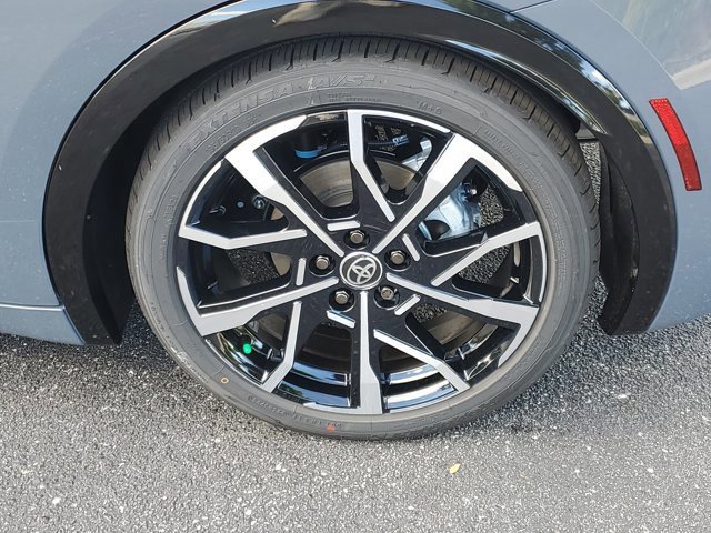 New 2026 Toyota Prius Plug-In Hybrid image 8