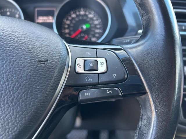 Used 2018 Volkswagen Tiguan S image 12