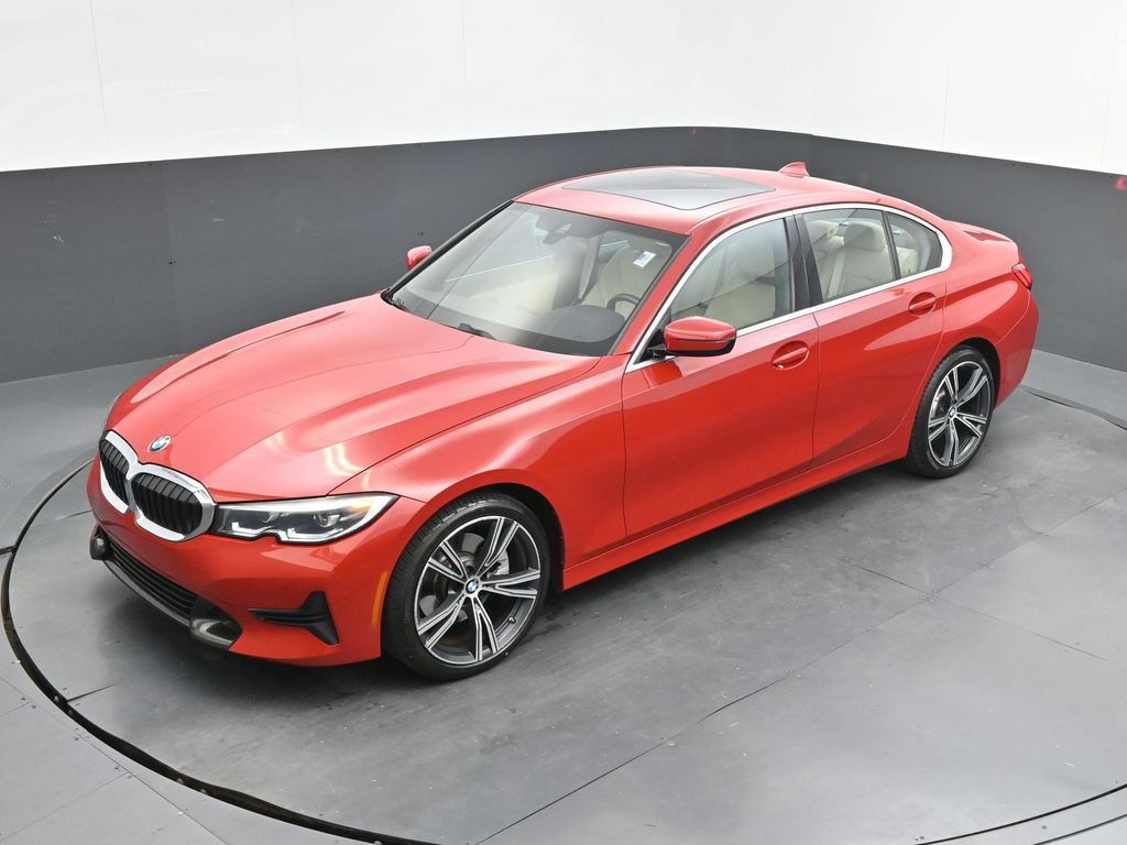 Used 2022 BMW 330i Sedan w/ Driving Assistance Package RWD image 34