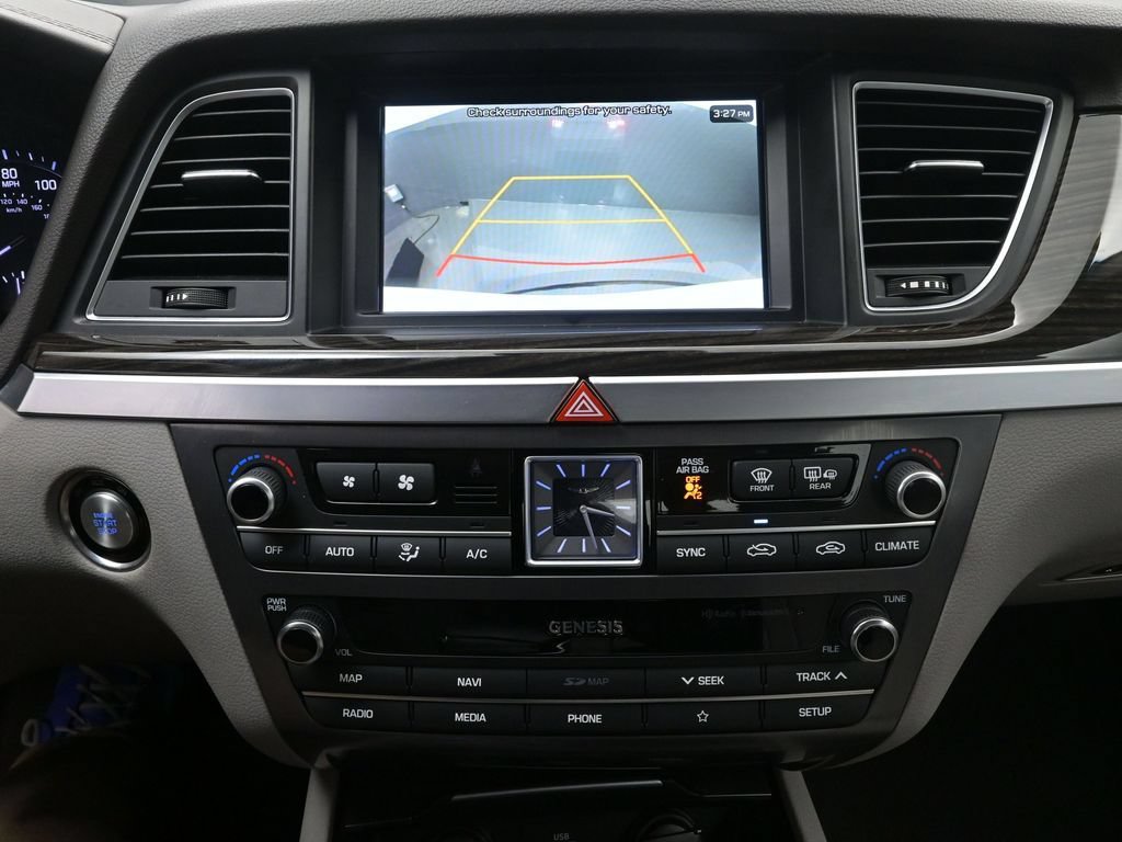Used 2020 Genesis G80 3.8 RWD image 12