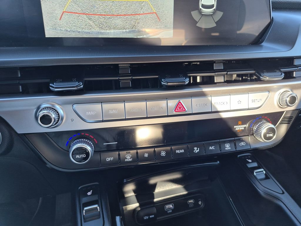 Certified 2025 Kia Telluride S image 23