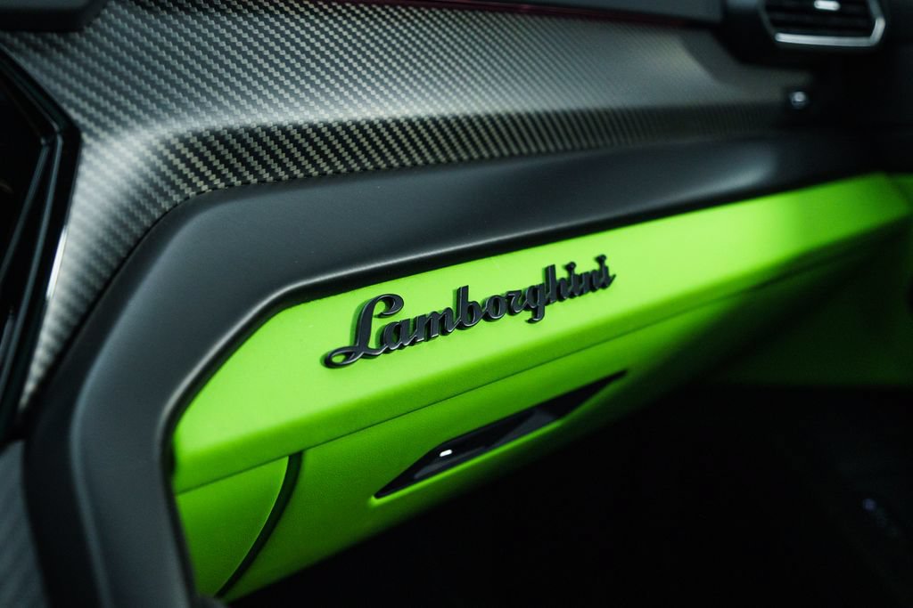 Used 2024 Lamborghini Urus S AWD/4WD image 50