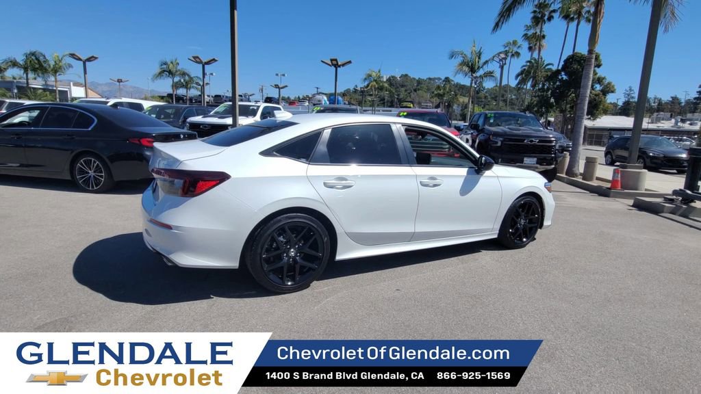 Used 2025 Honda Civic Sport image 8