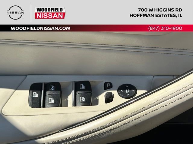 Used 2017 BMW 540i RWD image 24