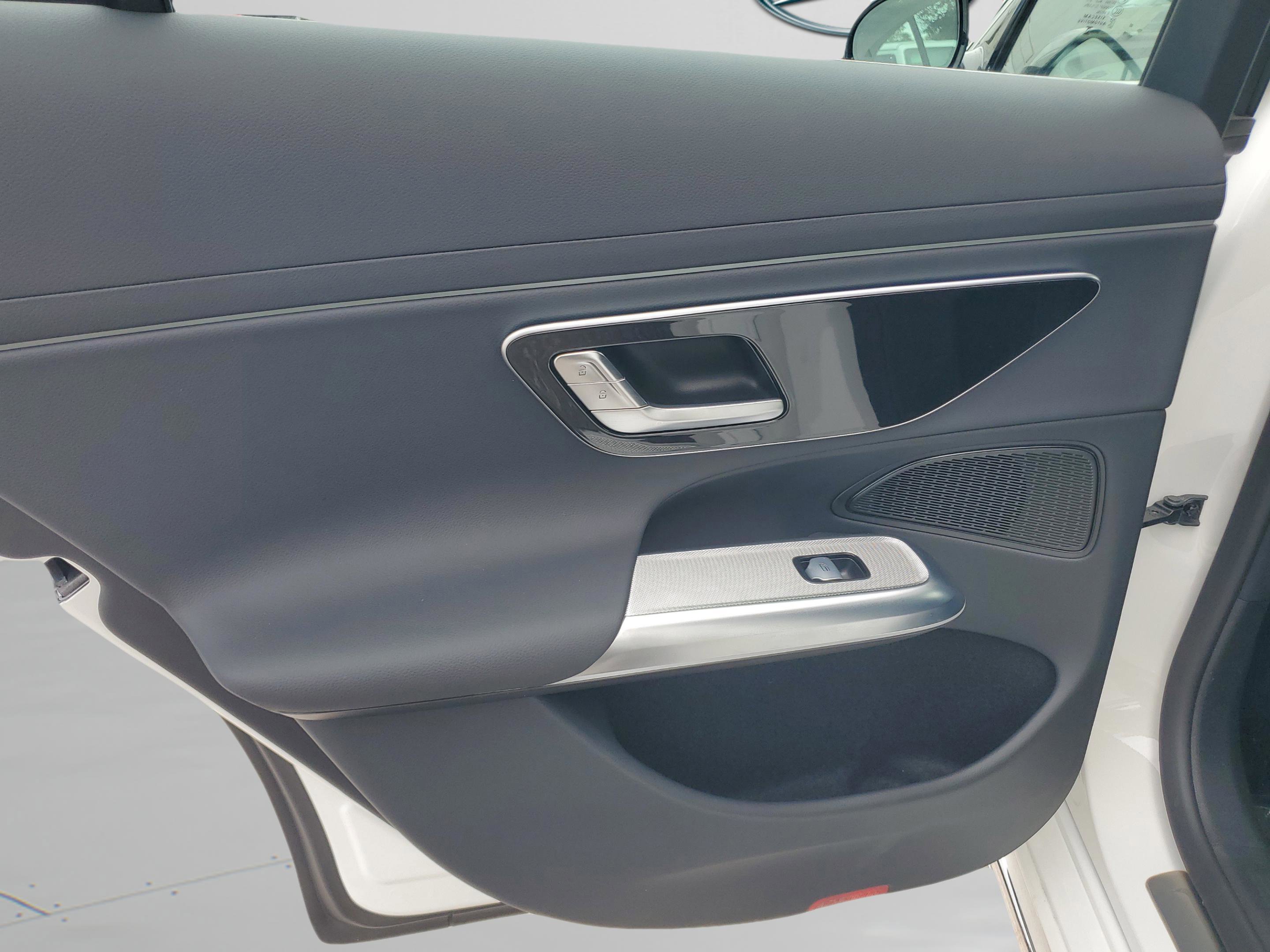 Certified 2025 Mercedes-Benz E 350 Sedan image 9