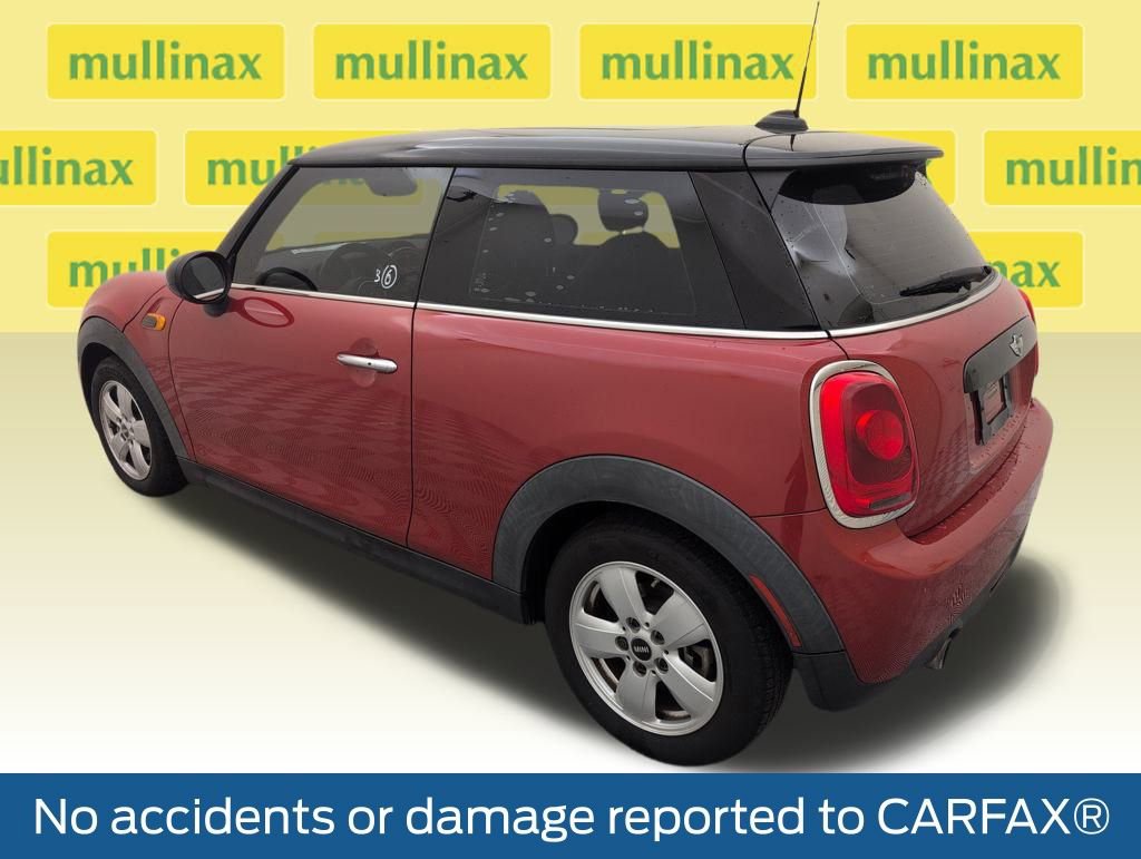 Used 2017 MINI Cooper 2-Door Hardtop image 11