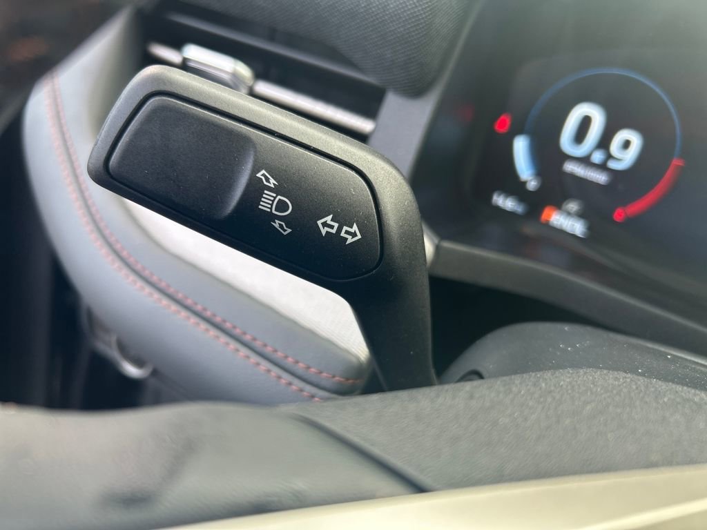 New 2025 Ford Explorer Active w/ Active Comfort Package image 13