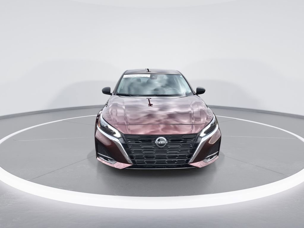 Certified 2024 Nissan Altima 2.5 SV image 3