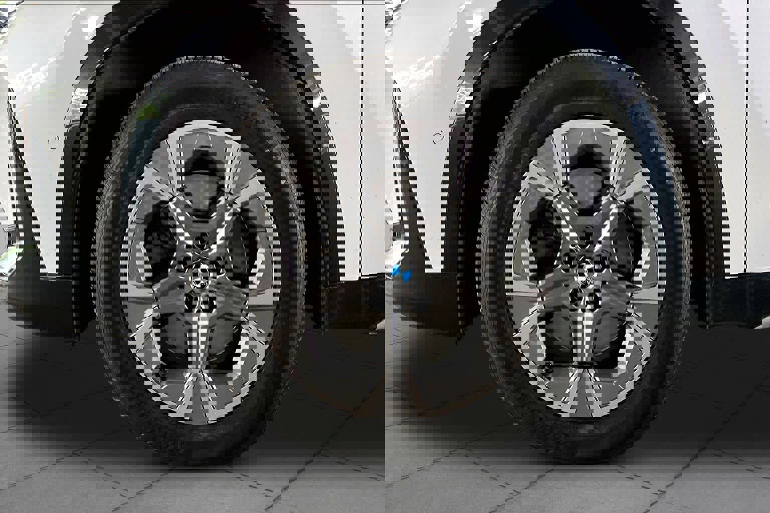 Used 2023 BMW X1 xDrive28i w/ Convenience Package image 10