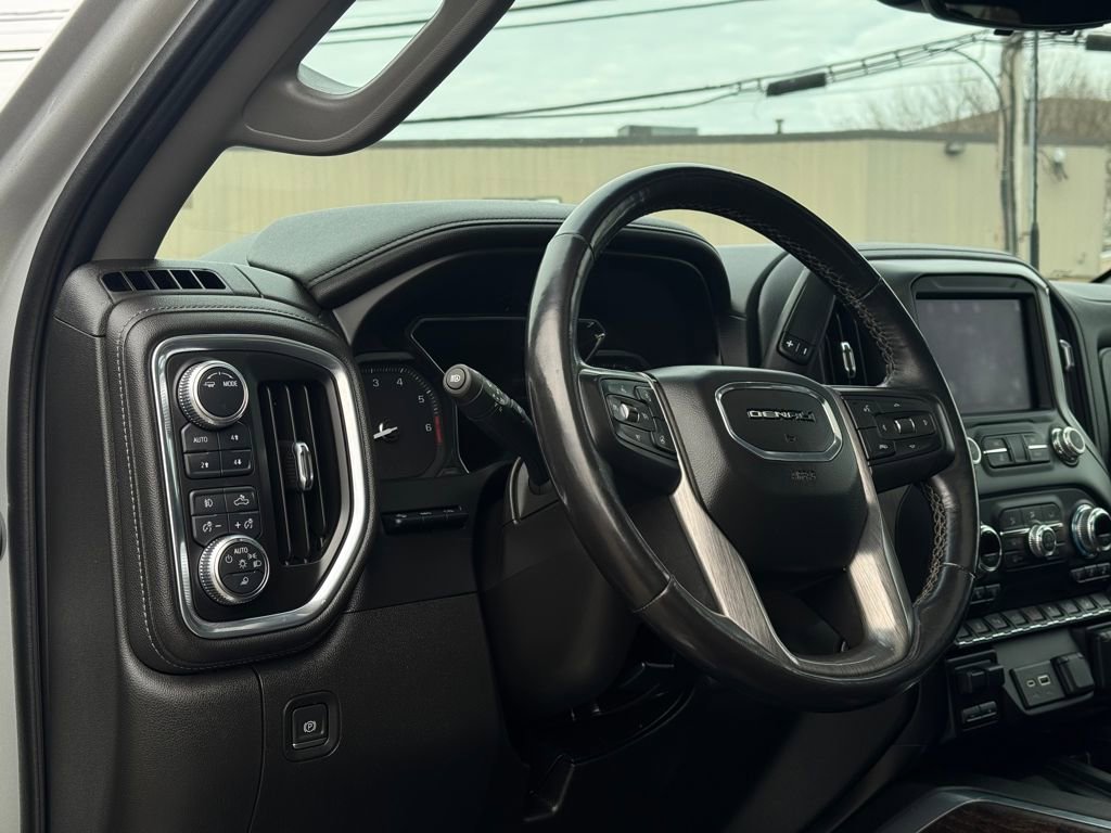Used 2021 GMC Sierra 2500 Denali w/ Denali Ultimate Package image 26