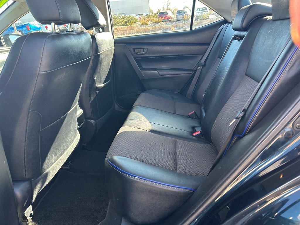 Used 2018 Toyota Corolla SE image 29