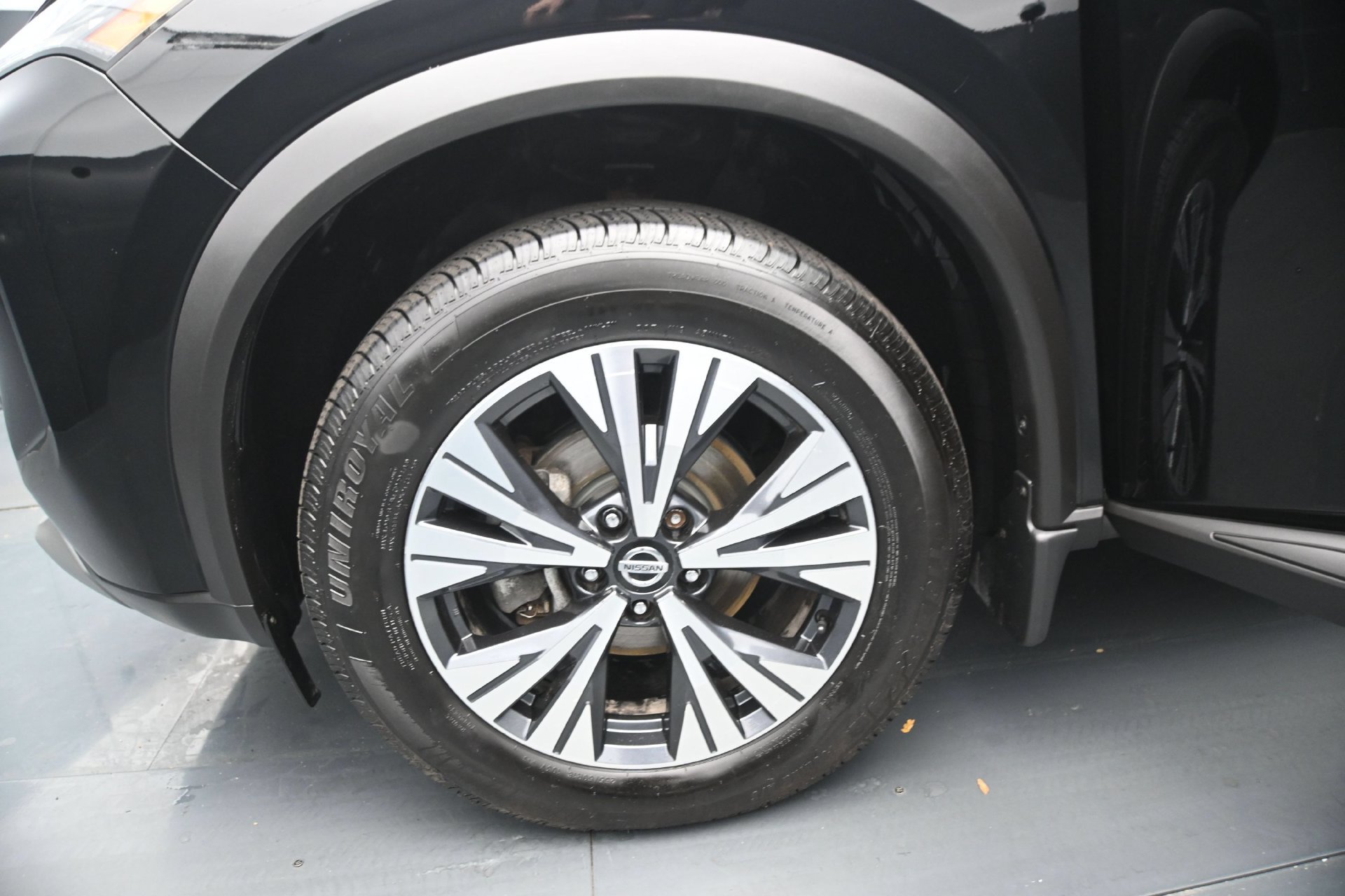 Used 2021 Nissan Rogue SV AWD/4WD image 27
