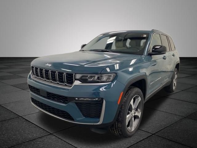 New 2026 Jeep Grand Cherokee Limited AWD/4WD image 3