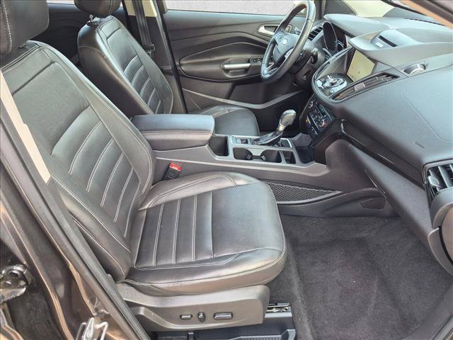 Used 2017 Ford Escape Titanium FWD image 19
