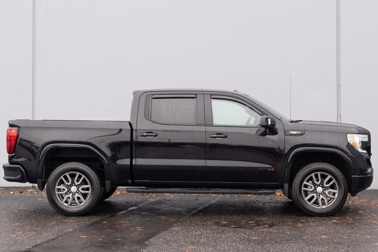 Used 2020 GMC Sierra 1500 AT4 image 33