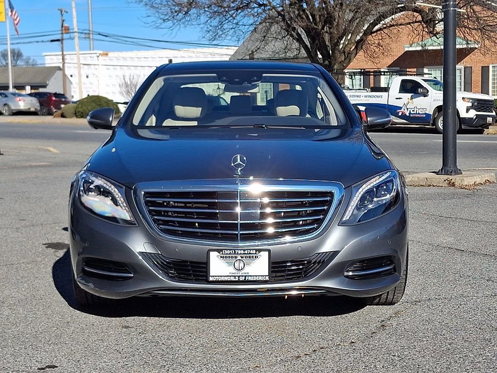 Used 2017 Mercedes-Benz S 550 4MATIC Sedan image 2