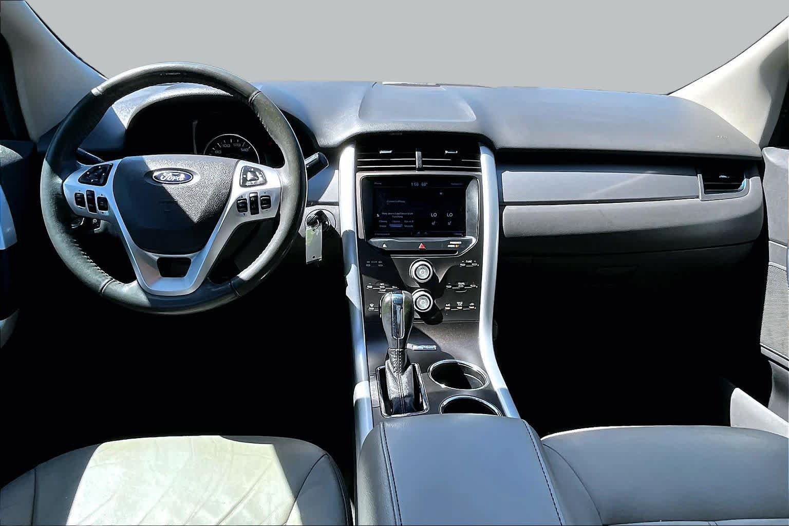 Used 2013 Ford Edge SEL FWD image 16