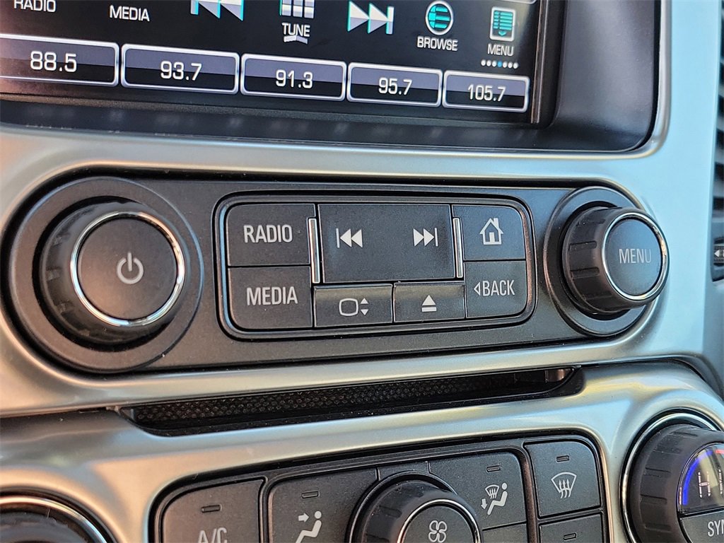 Used 2017 Chevrolet Suburban Premier image 30