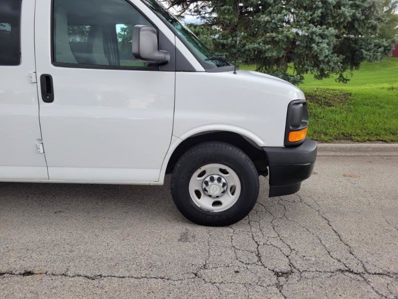 Used 2017 Chevrolet Express 2500 LS RWD image 38