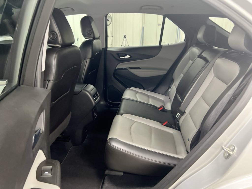 Used 2021 Chevrolet Equinox Premier FWD image 22