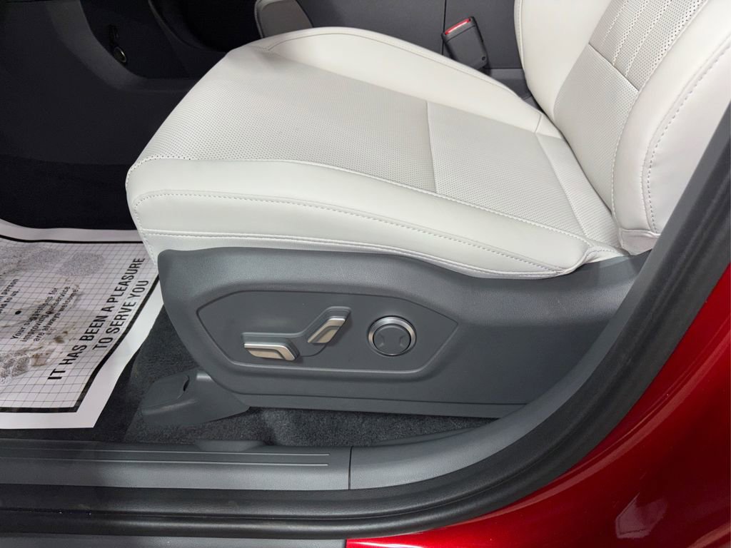 New 2026 Hyundai Santa Fe SEL AWD/4WD image 15