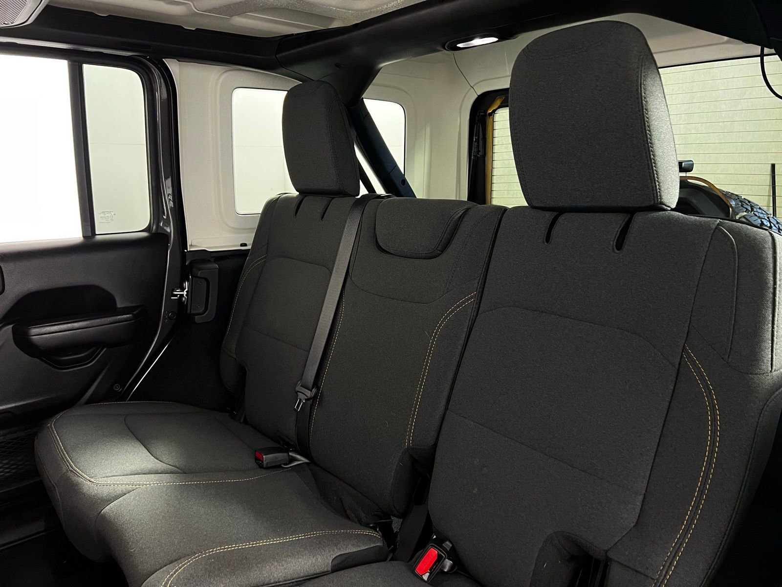 Used 2024 Jeep Wrangler Sport S image 22