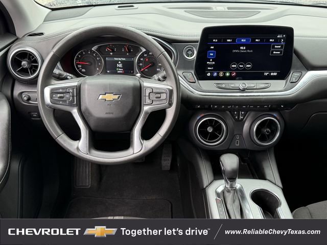 Used 2025 Chevrolet Blazer LT AWD/4WD image 12