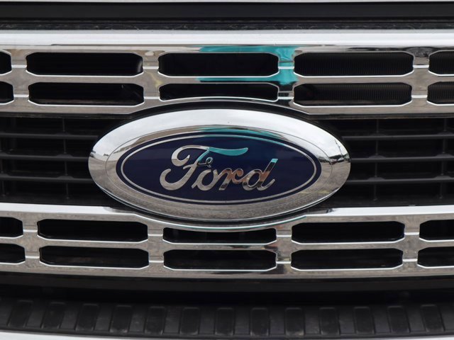 New 2025 Ford F550 4x4 SuperCab Super Duty w/ XL Chrome Package image 25