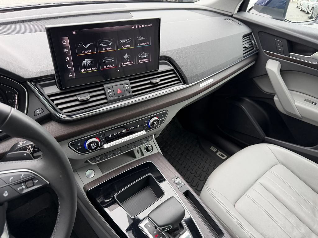 Used 2022 Audi Q5 2.0T Premium AWD/4WD image 19