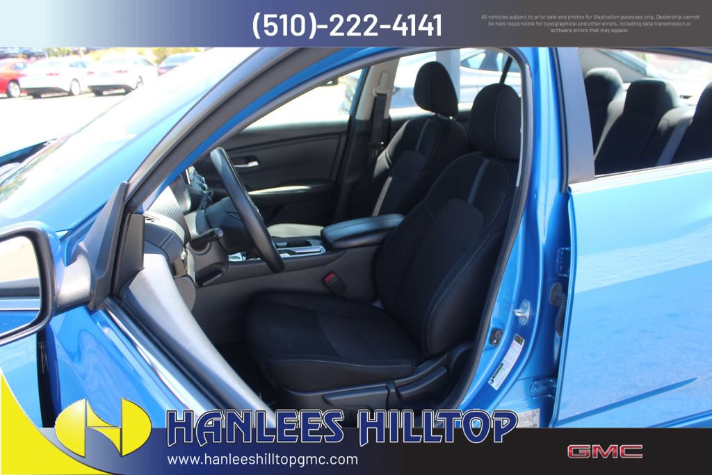 Used 2024 Nissan Sentra SV FWD image 12