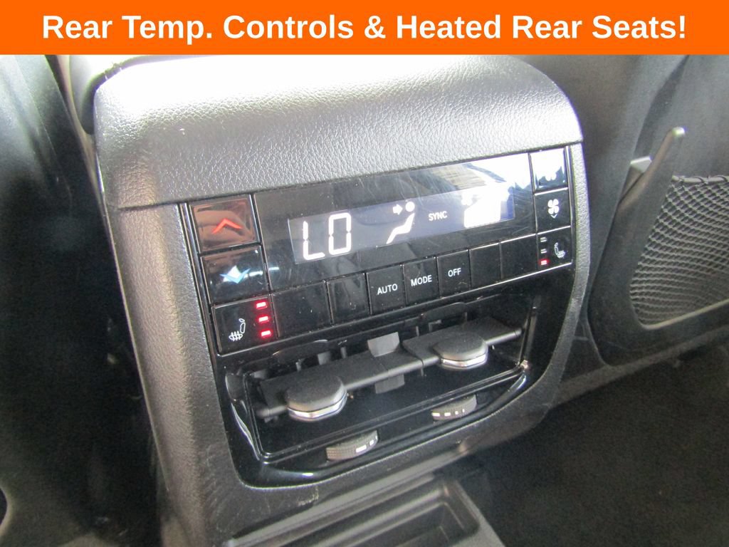 Used 2023 Jeep Grand Cherokee L Limited AWD/4WD image 19