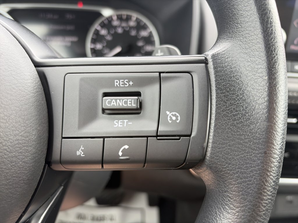 Used 2021 Nissan Rogue S FWD image 23