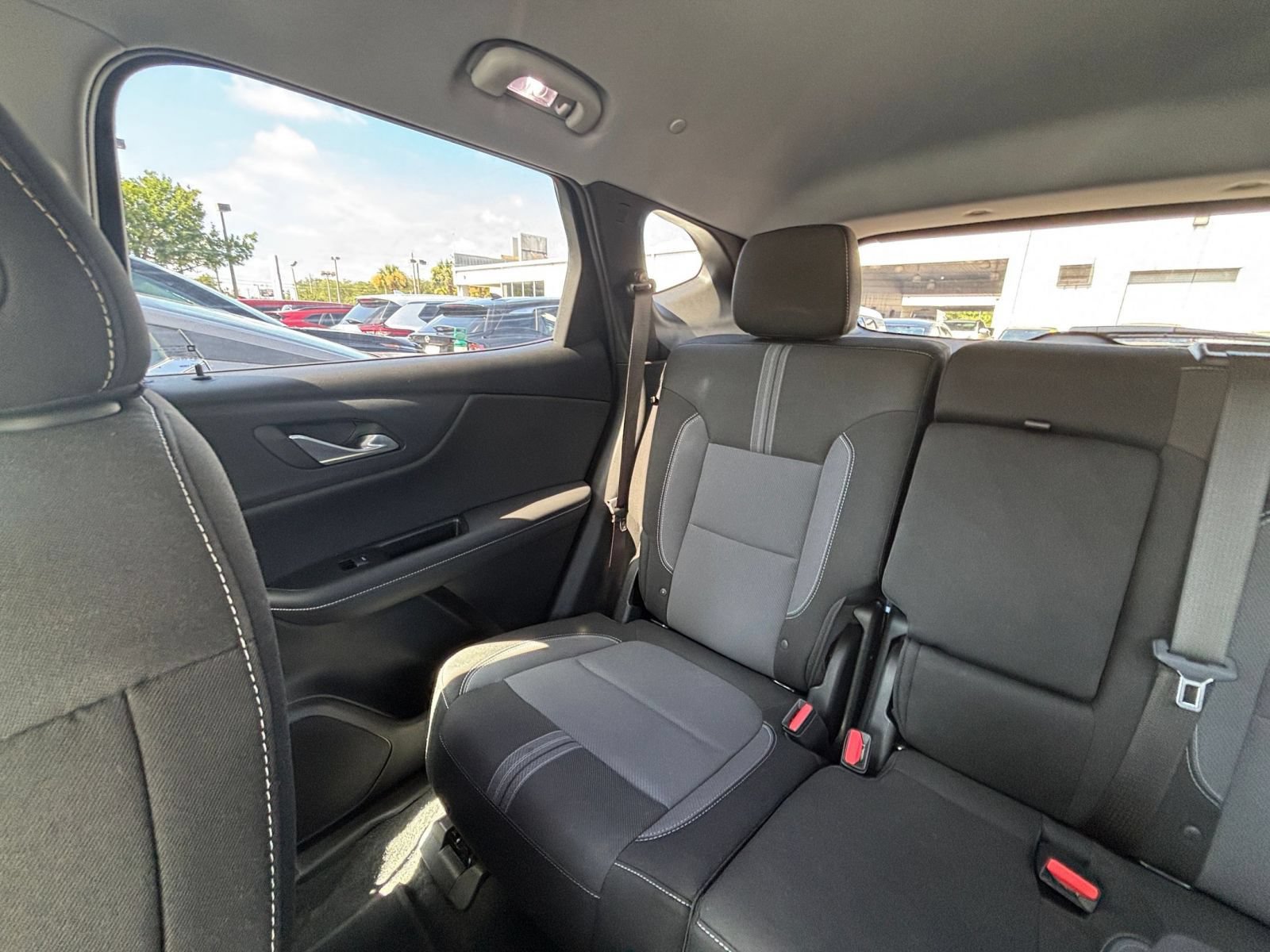 Used 2026 Chevrolet Blazer LT FWD image 40