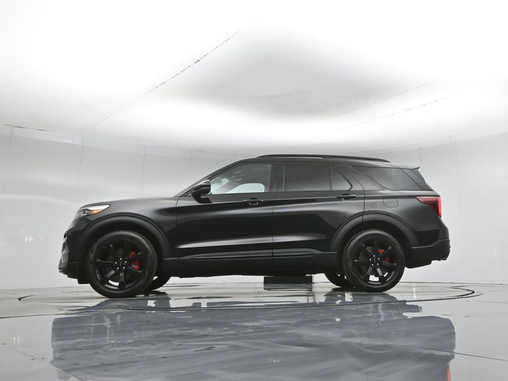 Certified 2023 Ford Explorer ST w/ Equipment Group 401A AWD/4WD image 8