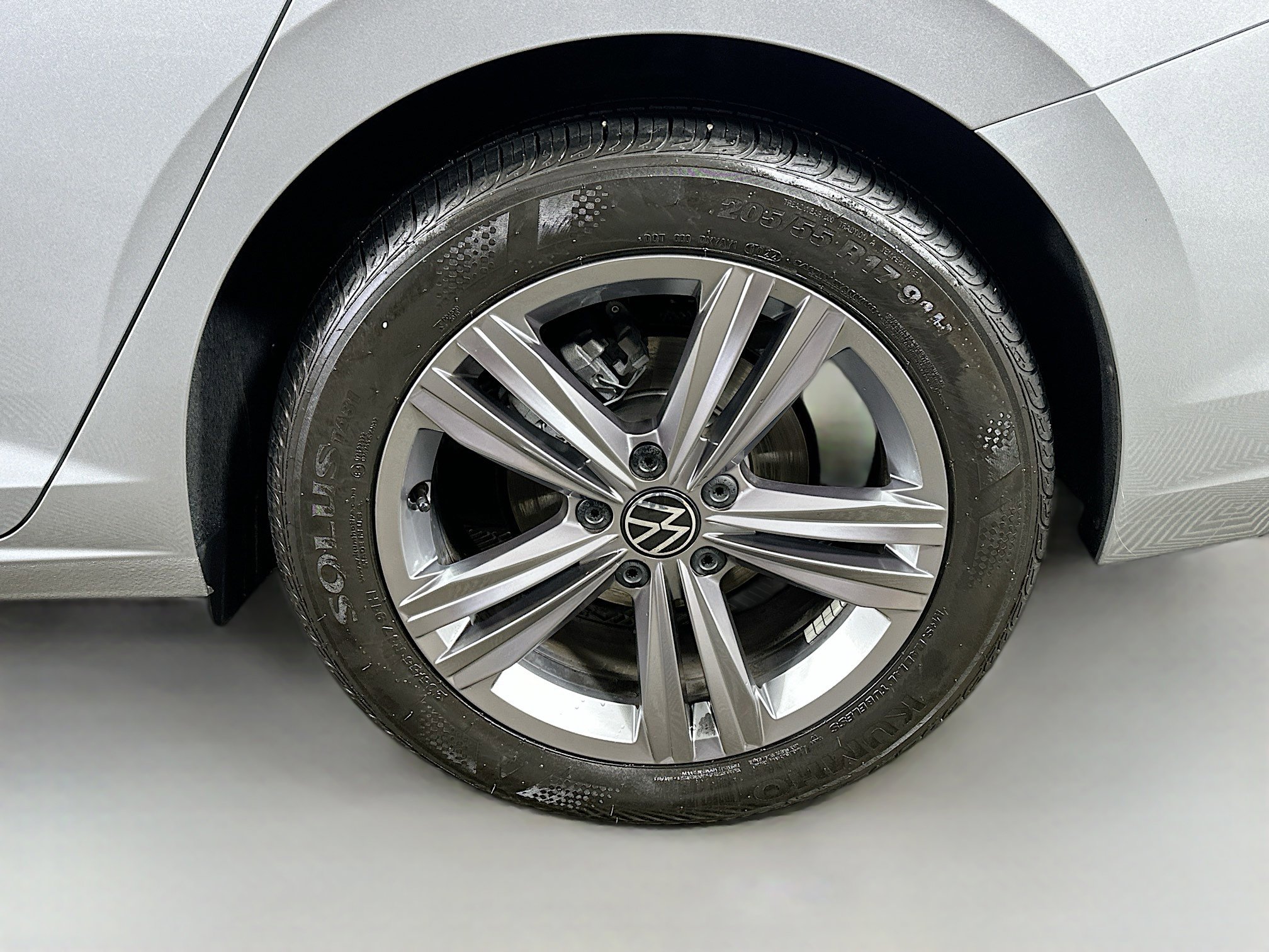 Certified 2022 Volkswagen Jetta SE image 29