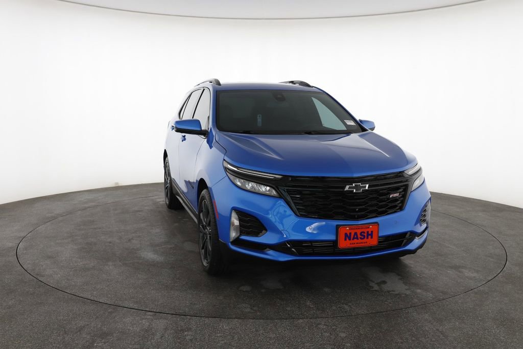 Used 2024 Chevrolet Equinox RS image 3